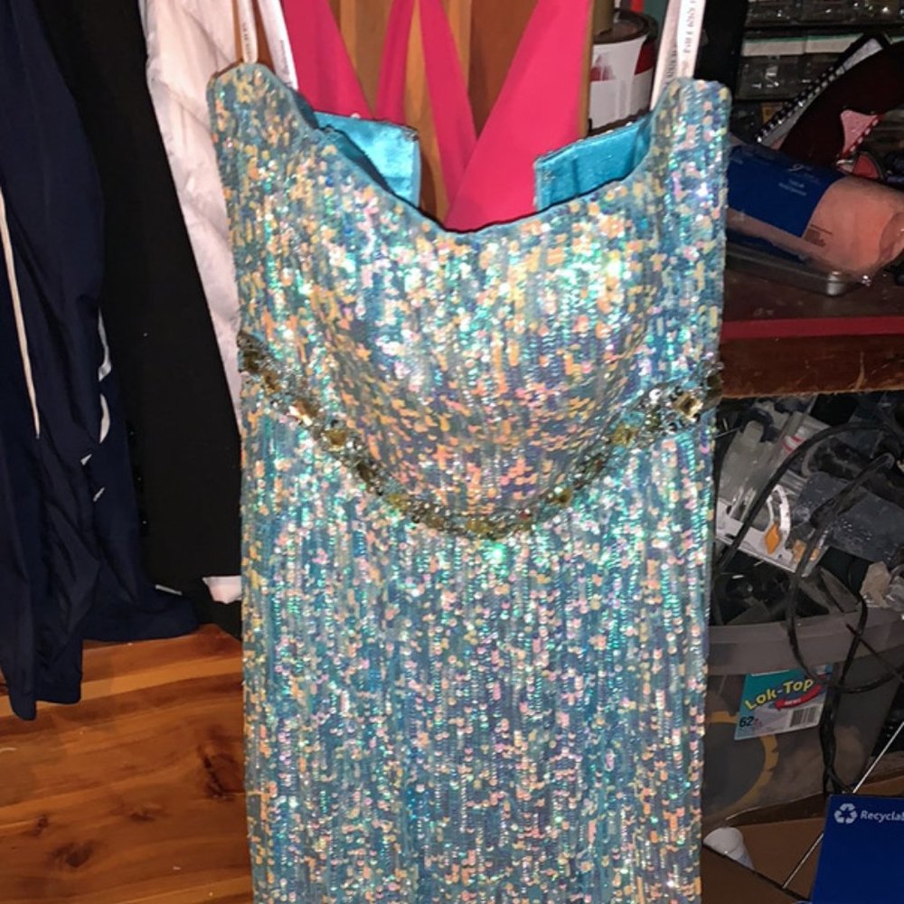 Prom dress